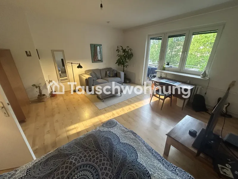 Tauschwohnung: Großzügige 1-Zimmer Wohnung mit Balkon zum Innenhof — photo 1